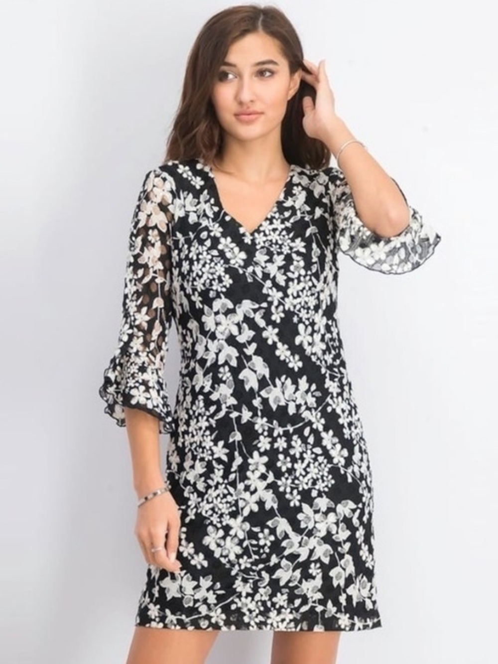 NWOT Karl Lagerfeld Carys Floral Lace Midi Dress Size 8 Whimsical Romantic